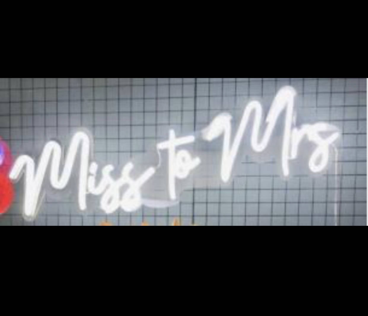 MISS TO MRS Neon Sign HIRE - Live Shopping Tours